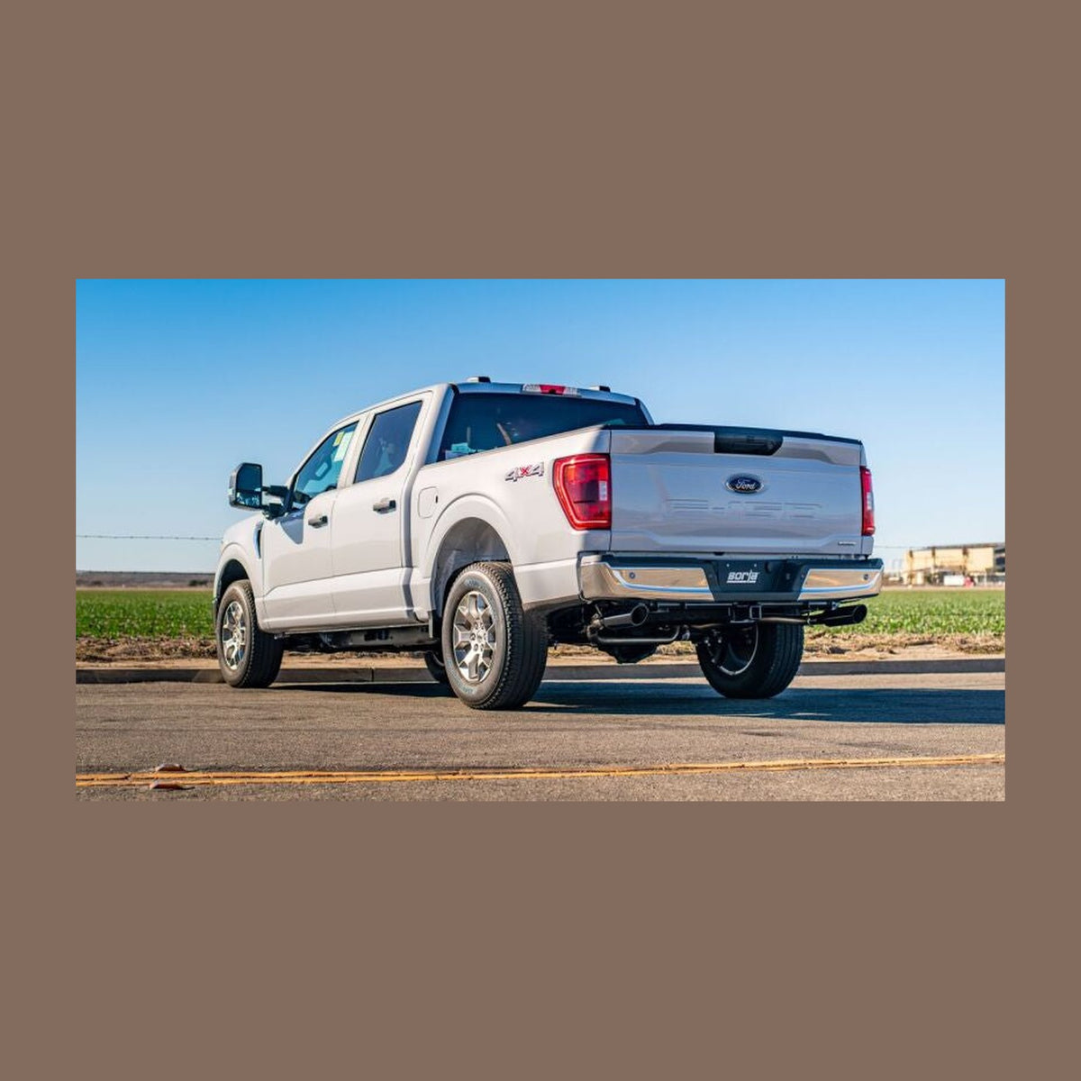 Borla Borla F-150 2021 5.0L 4dr CC SB EC STB Lariat/KR/Pltm/LTD 3/2.25 SRE Cat-Back Touring Black CHR Tips