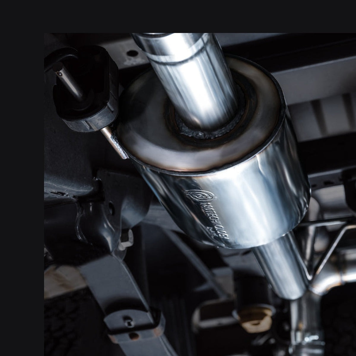 AWE Tuning AWE Tuning 2021+ Ford F-150 Tremor (w/ Bumper Cutouts) 0FG Non-Resonated Catback -Diamond Black Tips, installed