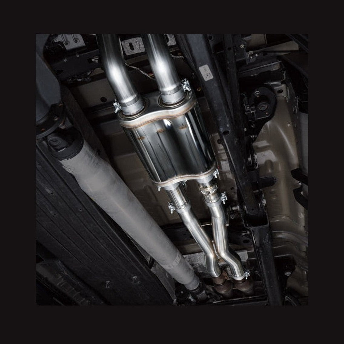 AWE Tuning AWE Tuning Gen 3 Raptor R SwitchPath Exhaust - Chrome Silver Tips, installed