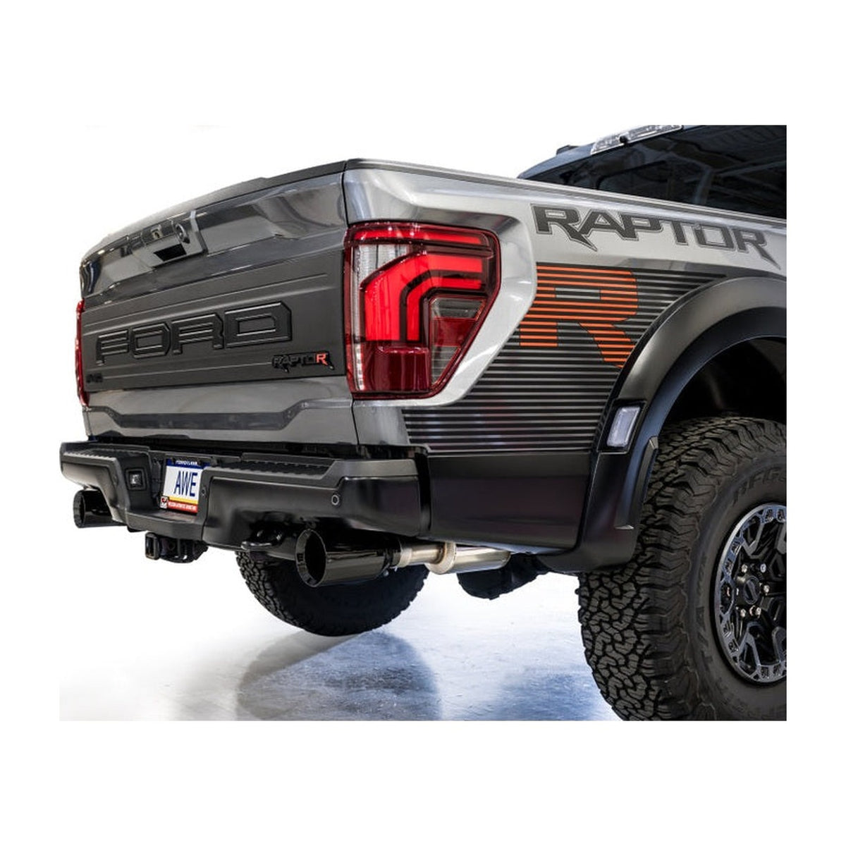 AWE Tuning AWE Tuning Gen 3 Raptor R SwitchPath Exhaust - Diamond Black Tips, installed
