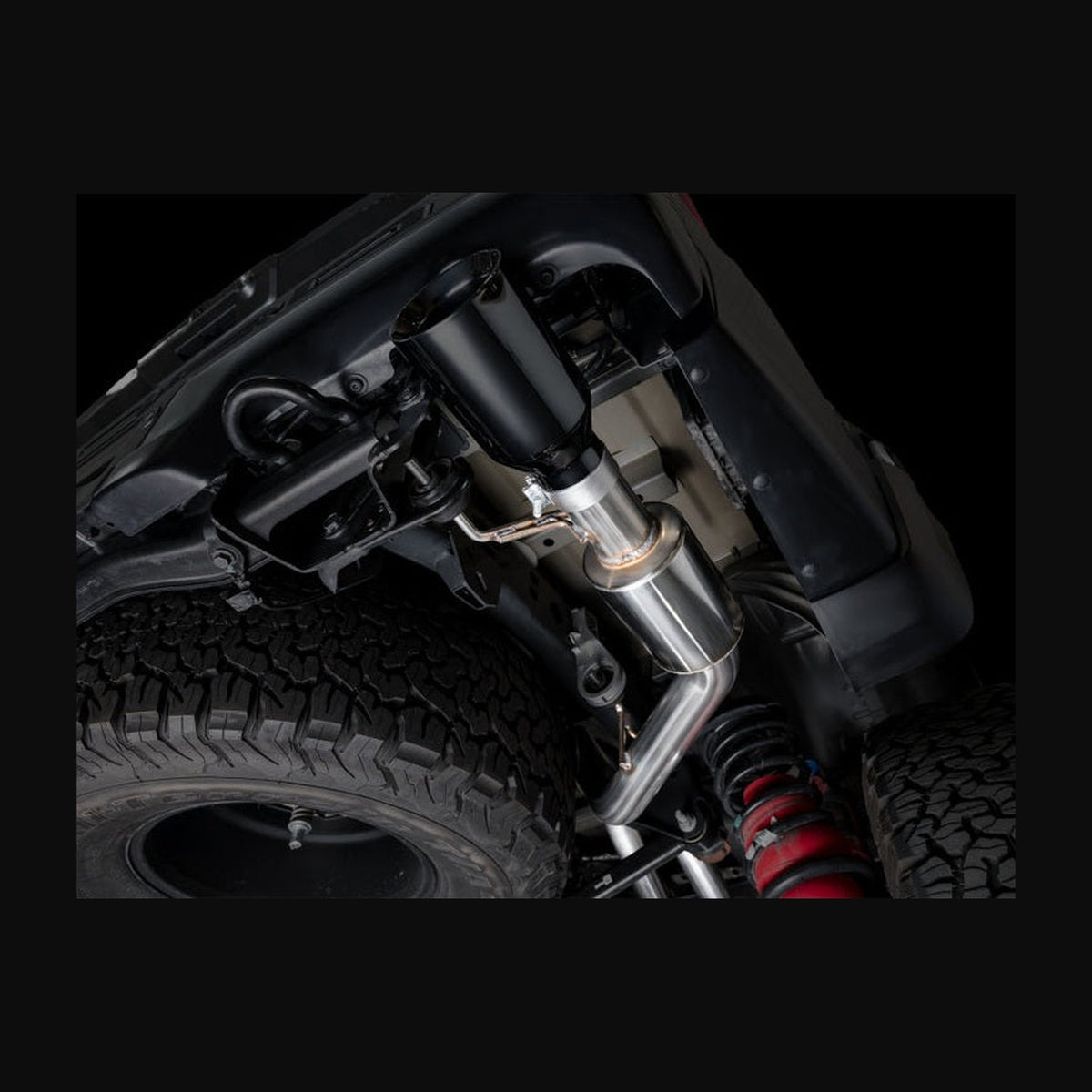 AWE Tuning AWE Tuning Gen 3 Raptor R SwitchPath Exhaust - Diamond Black Tips, installed