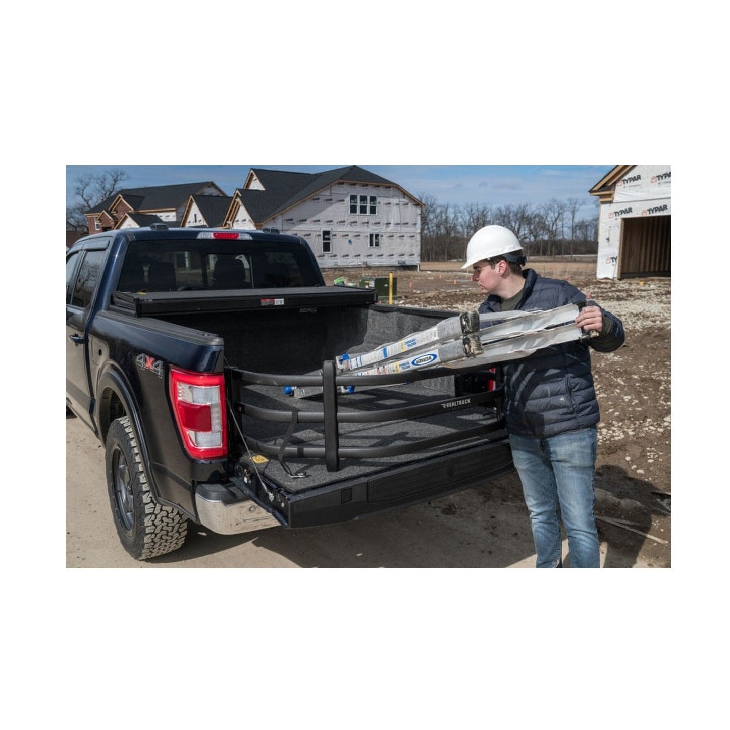 AMP Research AMP Research 04-22 Ford F-150 BedXtender HD Sport - Black (Optional No-Drill Brkt 74602-01A), installed