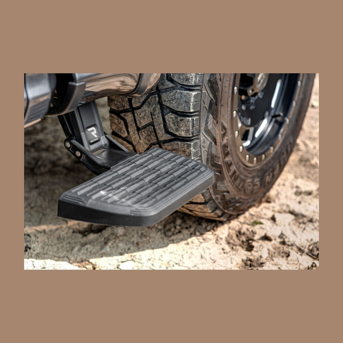 AMP Research AMP Research 15-22 Ford F150 All Beds BedStep2 - Black