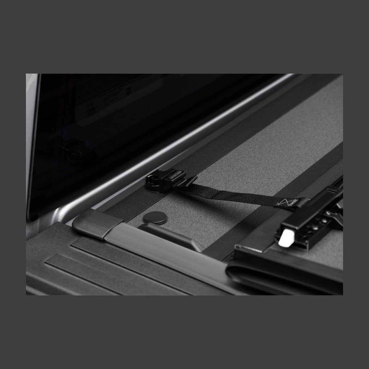 BAK BAK 15-20 Ford F-150 6ft 6in Bed BAKFlip MX4 Matte Finish, installed