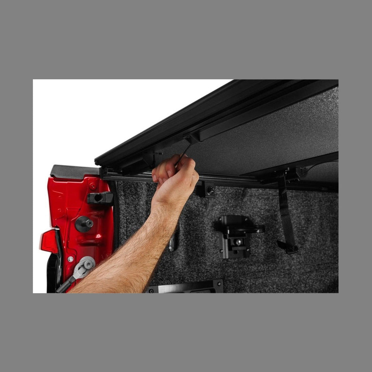 BAK BAK 21-22 Ford F-150 (Incl. 2022 Lightning) BAKFlip MX4 5.7ft Bed Cover - Matte Finish, installed