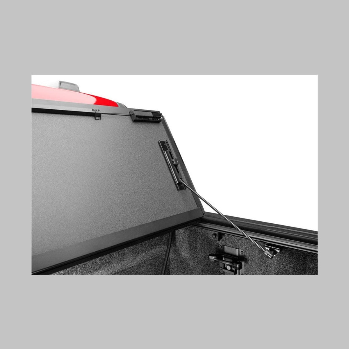 BAK BAK 21-22 Ford F-150 (Incl. 2022 Lightning) BAKFlip MX4 5.7ft Bed Cover - Matte Finish, installed