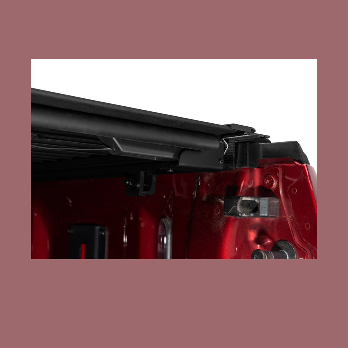 BAK BAK 15-20 Ford F-150 Revolver X4s 5.7ft Bed Cover, installed