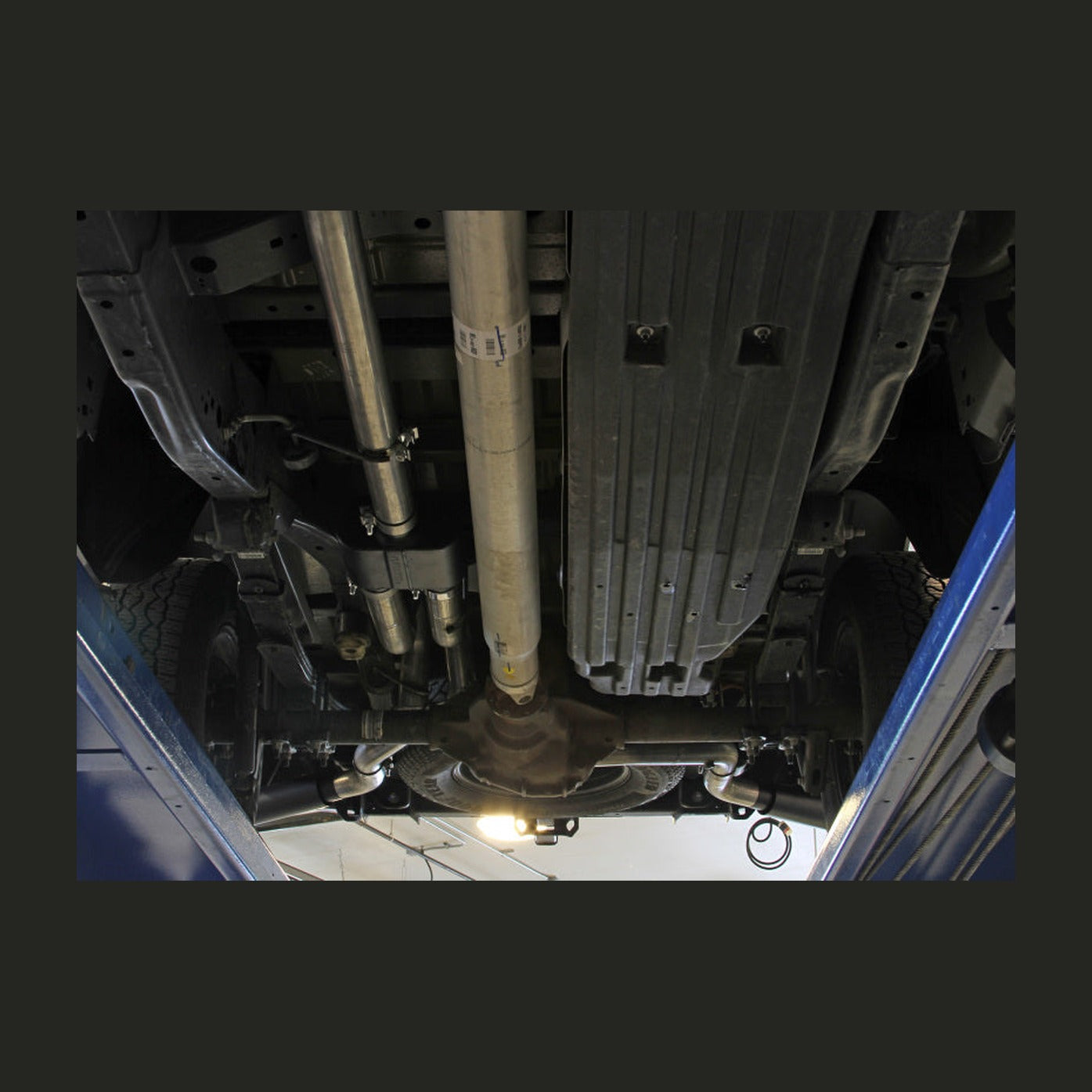Flowmaster Flowmaster 21-25 Ford F150 2.7L/3.5L/5.0L Outlaw Cat-Back Exhaust System