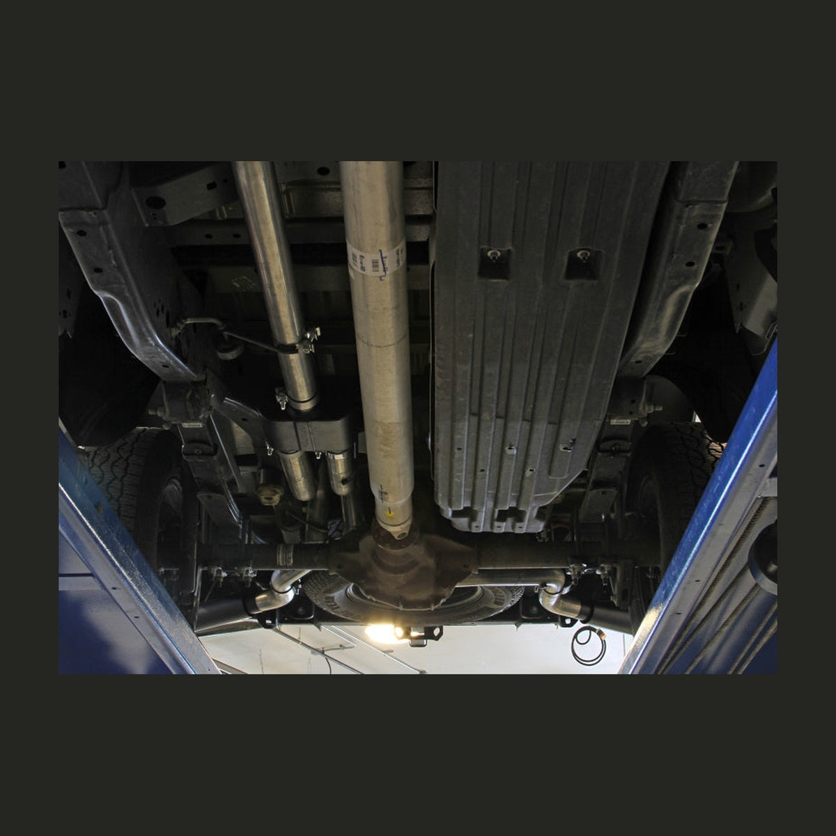 Flowmaster Flowmaster 21-25 Ford F150 2.7L/3.5L/5.0L Outlaw Cat-Back Exhaust System