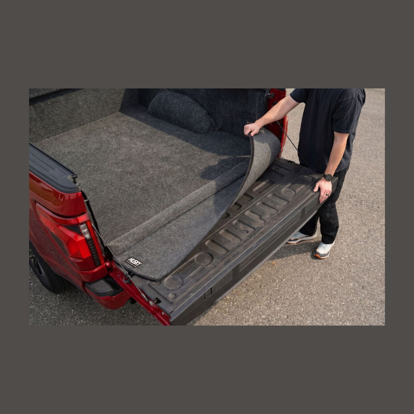 Husky Liners Husky Liners 15-26 Ford F-150 SuperCrew 5ft Bed & 22-26 Lightning Guardian Comfort Bed Liner - Full, installed