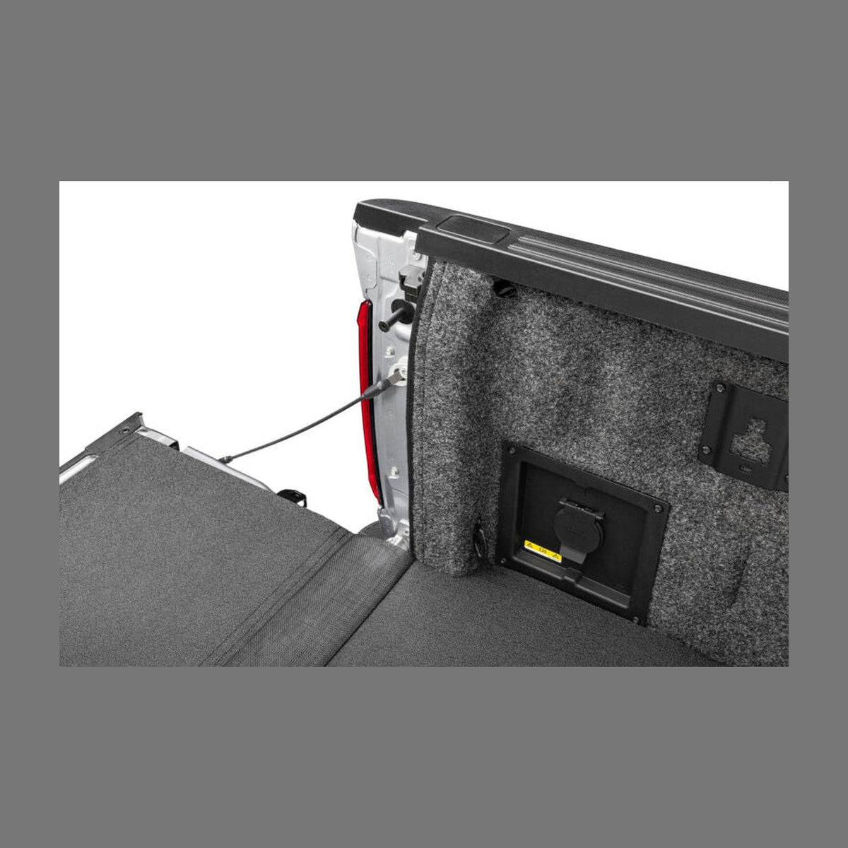 Husky Liners Husky Liners 15-26 Ford F-150 5.5ft Bed & 15-26 Lightning SuperCrew Guardian Impact Bed Liner - Full