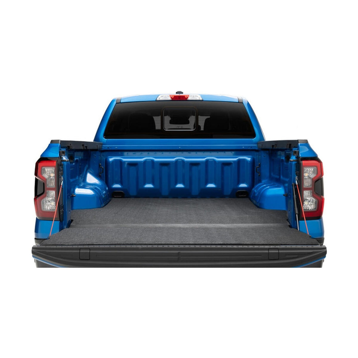 Husky Liners Husky Liners 15-26 Ford F-150 5.5ft Bed & 15-26 Lightning SuperCrew Guardian Impact Bed Mat, installed