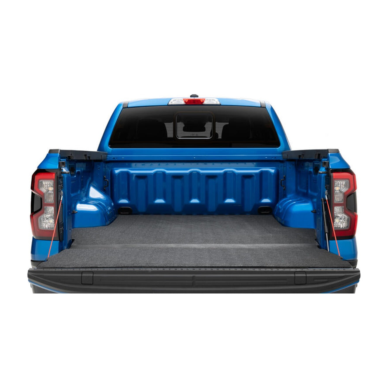 Husky Liners Husky Liners 15-26 Ford F-150 5.5ft Bed & 15-26 Lightning SuperCrew Guardian Impact Bed Mat, installed