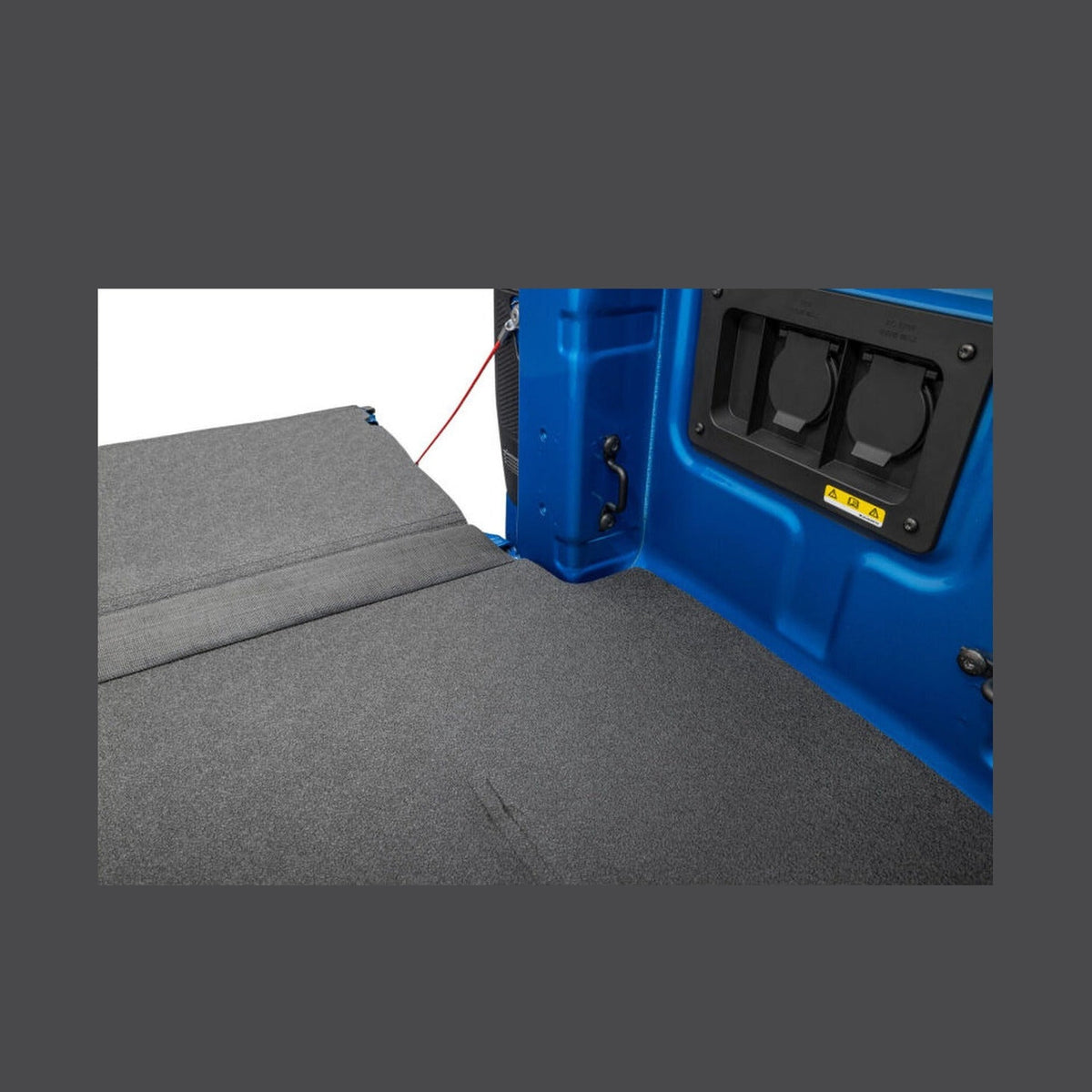 Husky Liners Husky Liners 15-26 Ford F-150 5.5ft Bed & 15-26 Lightning SuperCrew Guardian Impact Bed Mat, installed