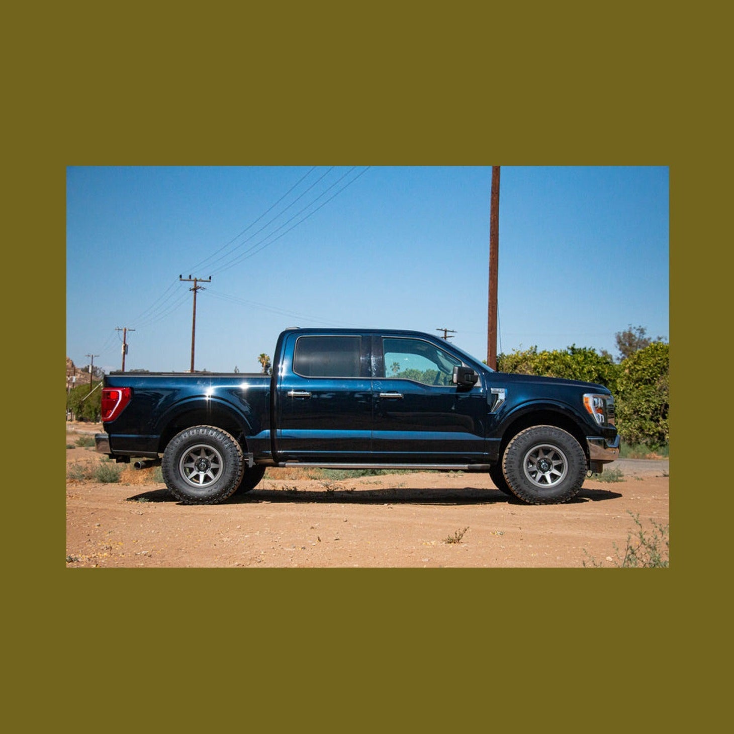 ICON ICON 2021+ Ford F-150 4WD 0-2.75in 2.5 Series Shocks VS IR Coilover Kit, installed