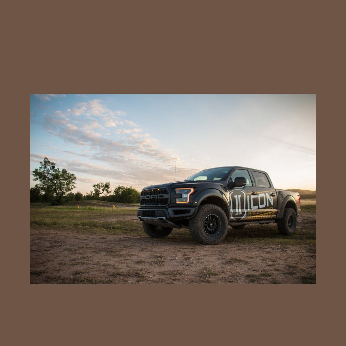 ICON ICON 2017+ Ford Raptor Front 3.0 Series Shocks VS RR CDCV Coilover Kit, installed