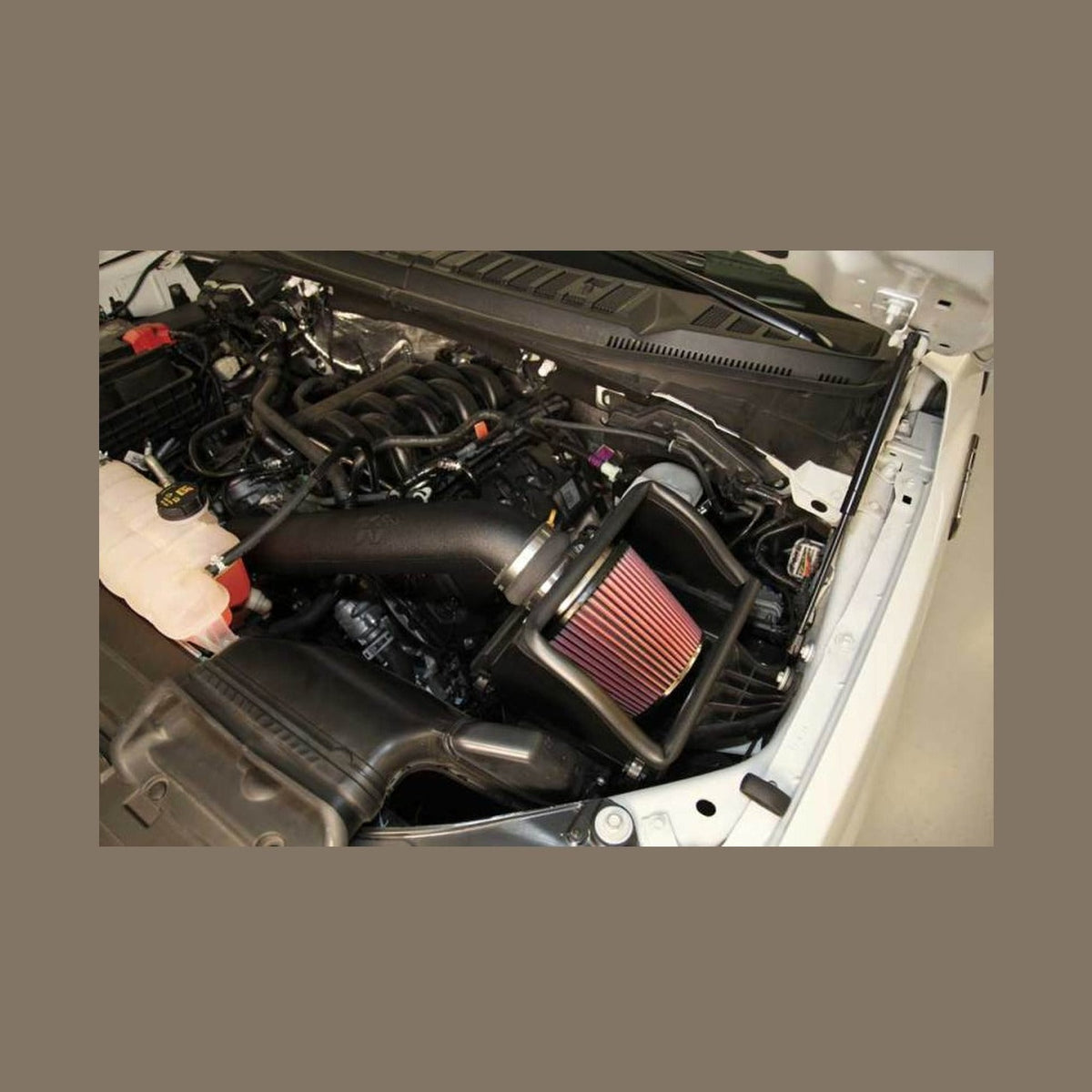K&N Engineering K&N 2015 Ford F-150 5.0L V8 Performance Intake Kit, installed