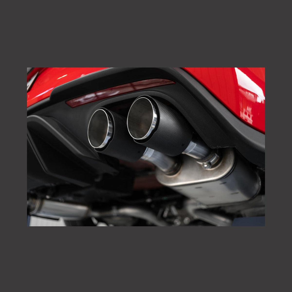 MBRP MBRP 18-20 Ford Mustang GT 5.0 w/ Quad Tip Active Exhaust Cat Back Split Rear T304 w/ Carb Fib Tips, installed