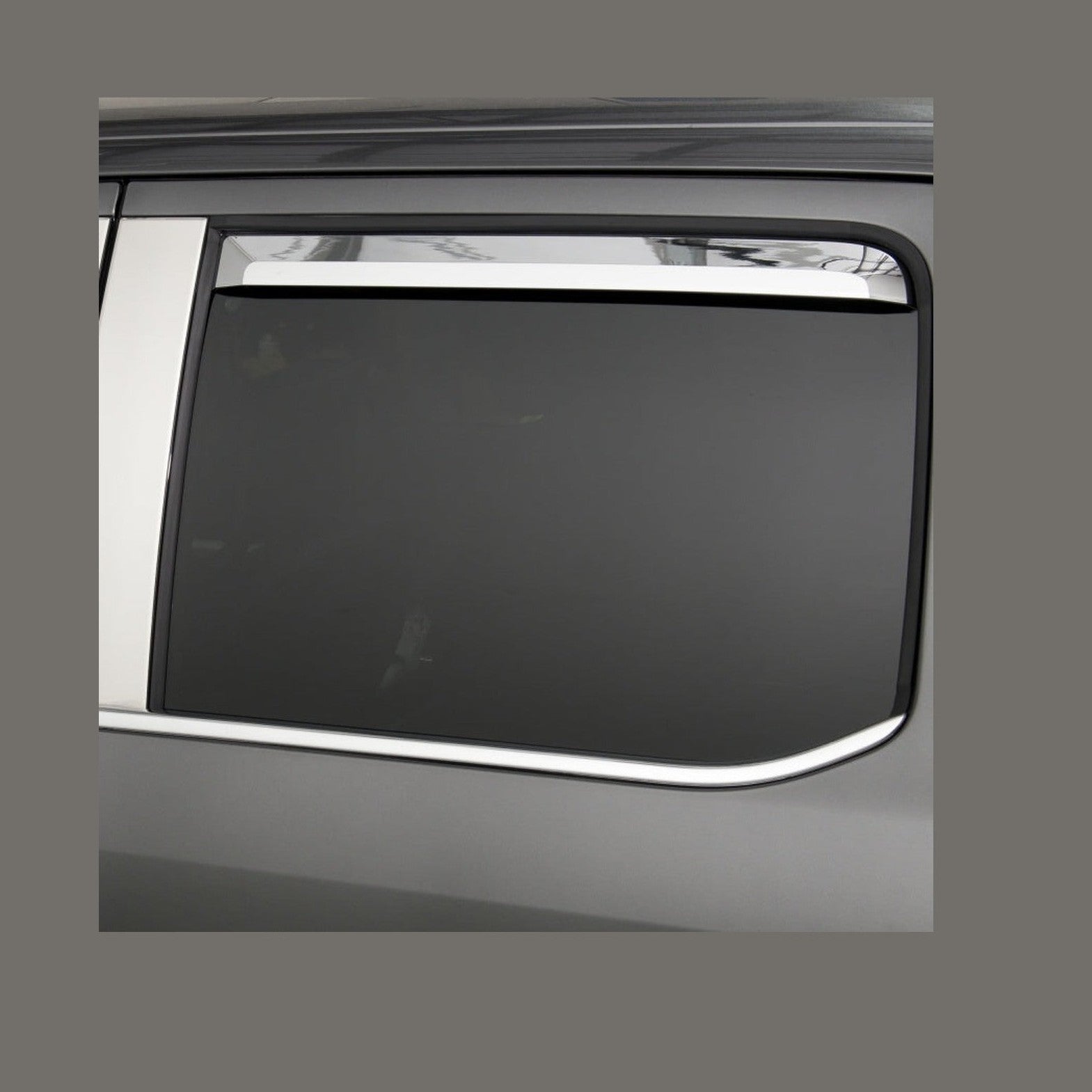 Putco Putco 17-20 Ford SuperDuty - Crew Cab (Set of 4) Element Chrome Window Visors, installed