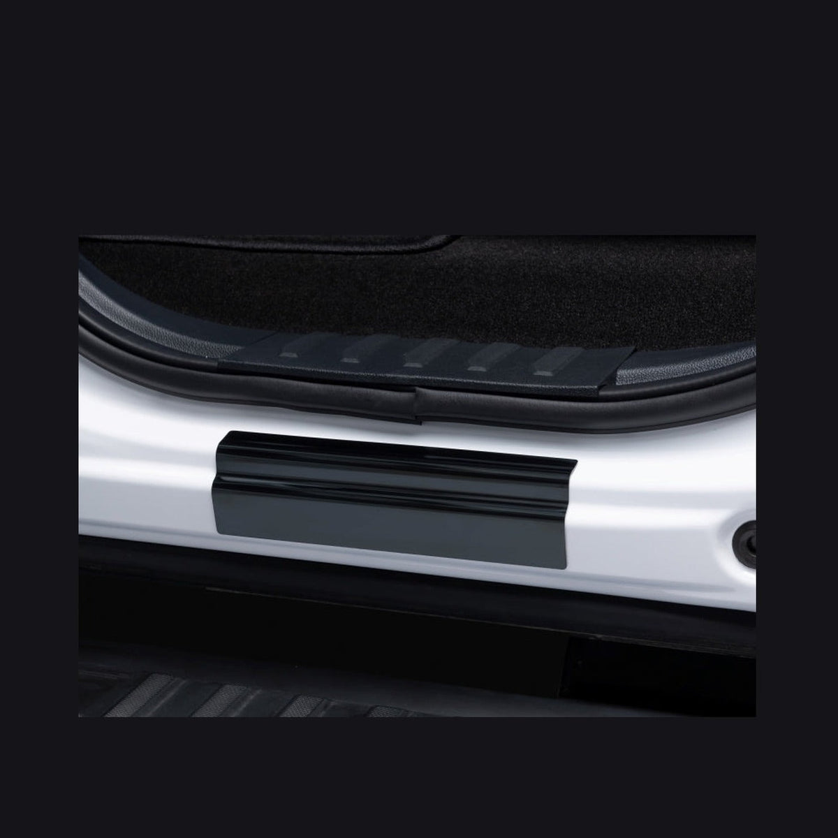 Putco Putco 15-20 Ford F-150 - SuperCrew w/ F-150 Etching (4pcs) Black Platinum Door Sills, installed