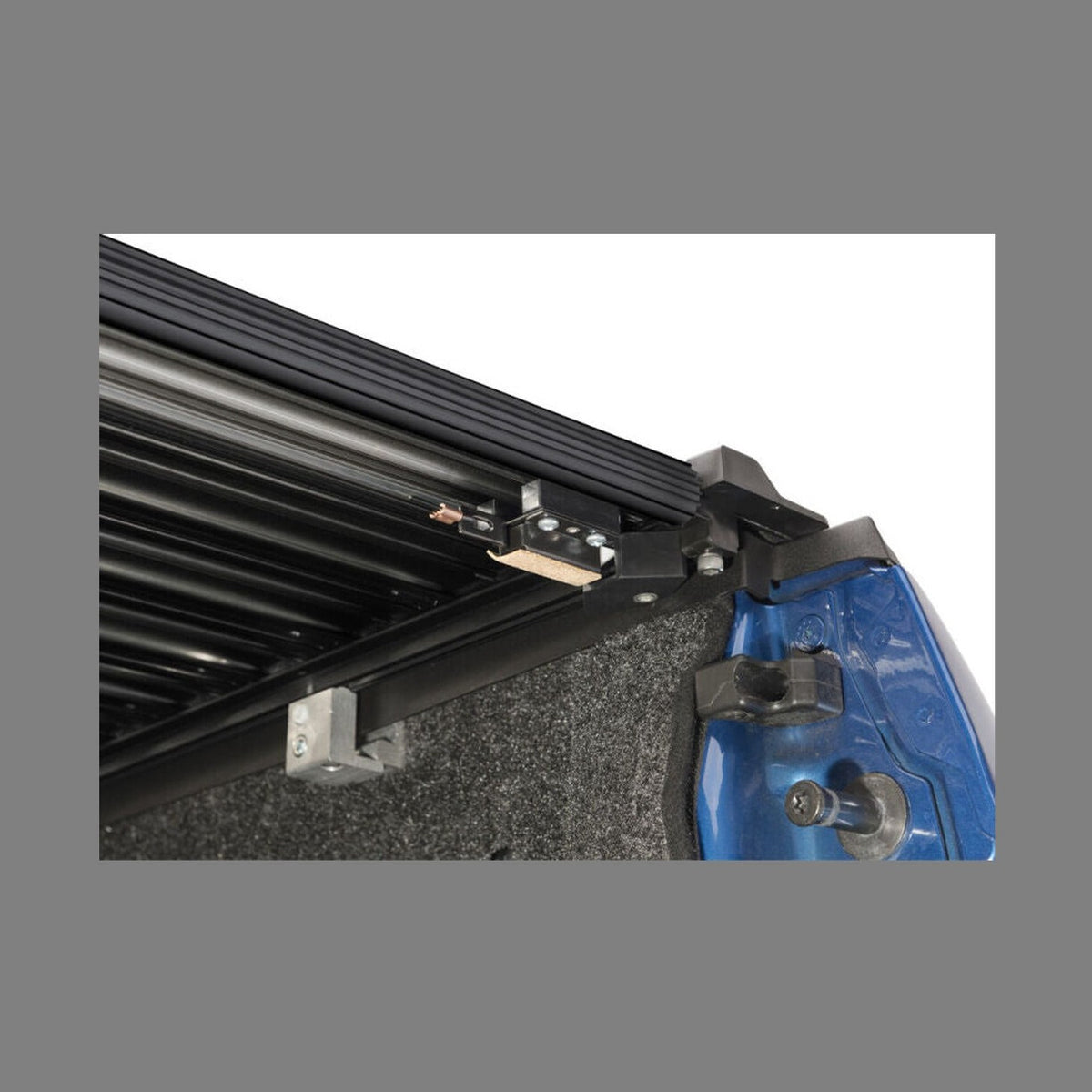 Retrax Retrax 21-23 Ford F-150 Super Crew/Super Cab/Lightning (5.5ft Bed) Retrax IX