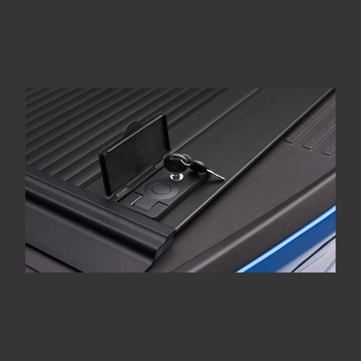 Retrax Retrax 15-up F-150 Super Crew & Super Cab (No Stake Pkt Cutout) 5.5ft Bed RetraxONE MX