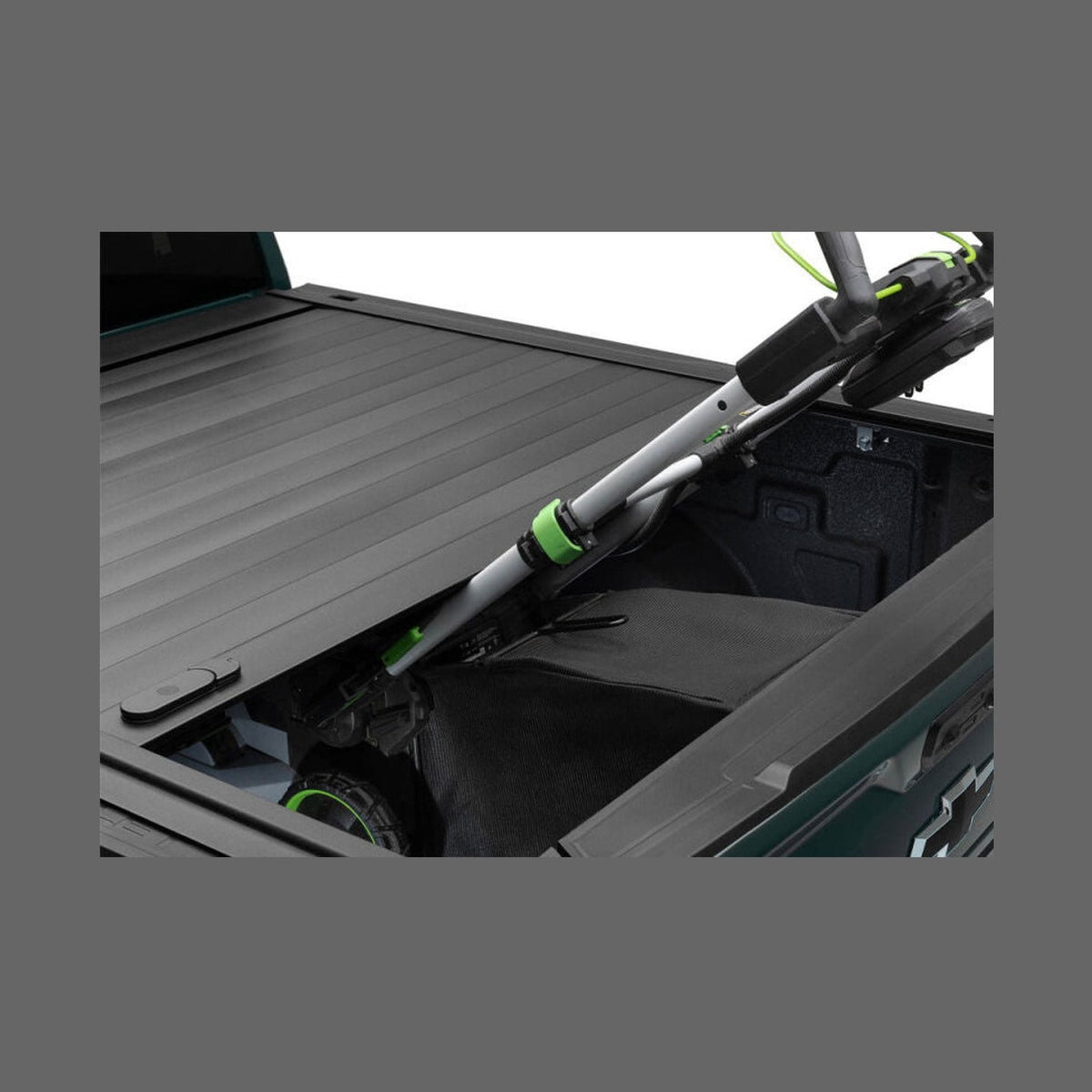 Retrax Retrax 21-22 Ford F-150 Super Crew/Super Cab (Incl. 2022 Lightning) 5.5ft Bed RetraxPRO MX, installed