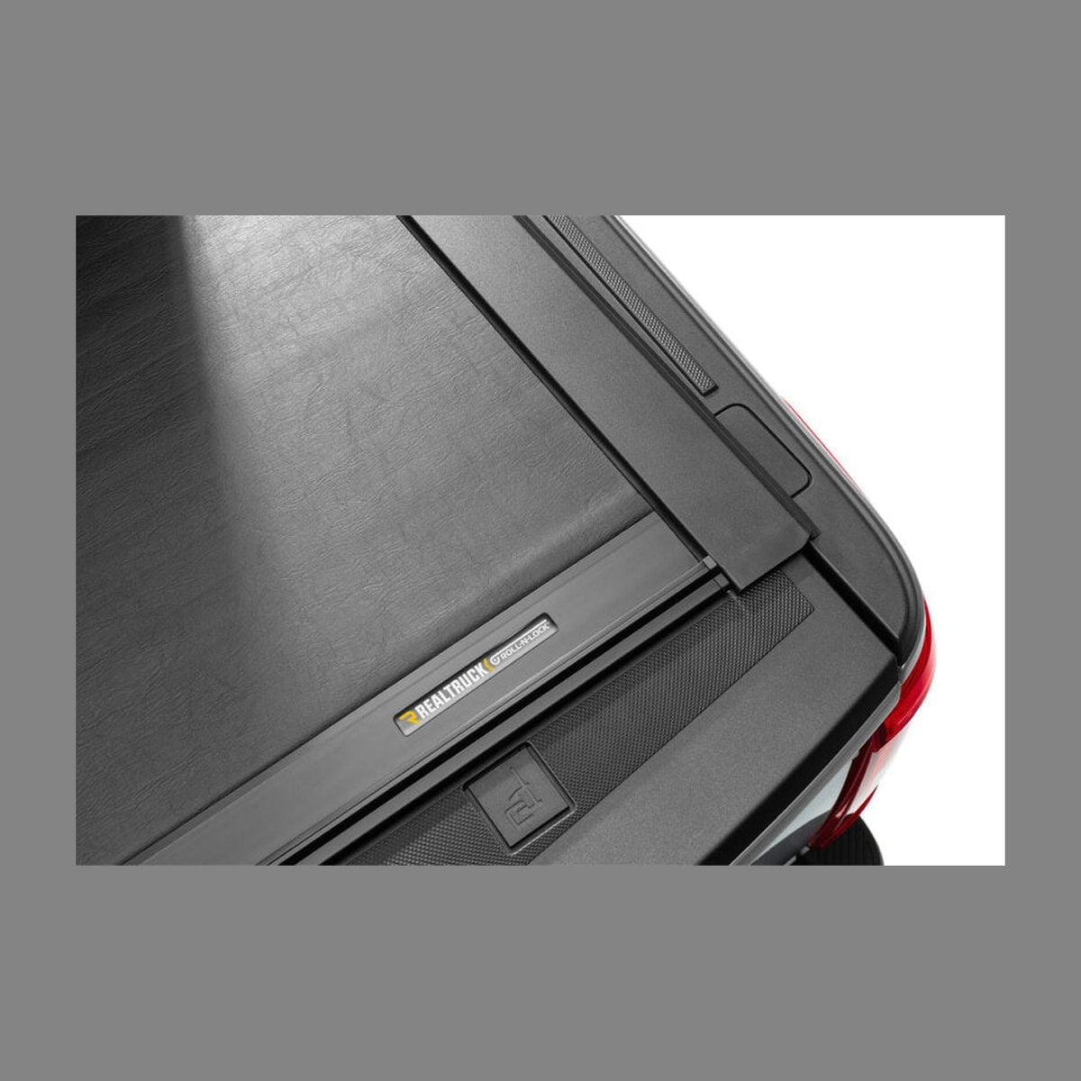 Roll-N-Lock Roll-N-Lock 2021 Ford F-150 67.1in M-Series Retractable Tonneau Cover, installed