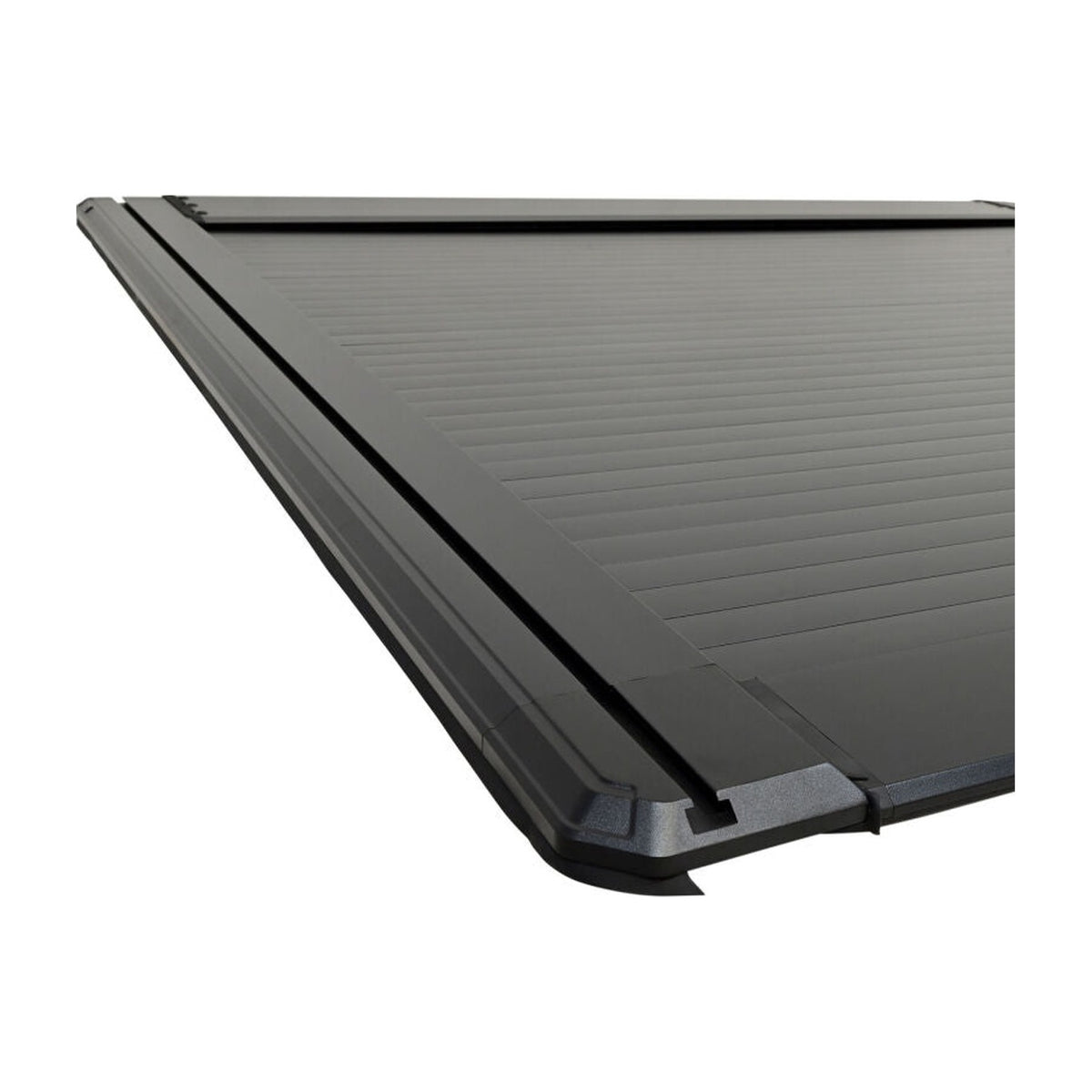 Westin Westin 15-26 Ford F-150 / 22-26 Ford F-150 Lightning 5ft 5in Bed Manual Retractable Tonneau Cover