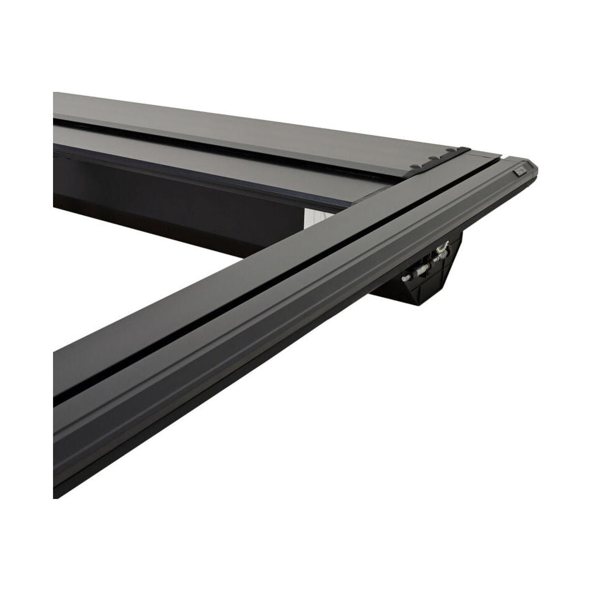 Westin Westin 15-26 Ford F-150 / 22-26 Ford F-150 Lightning 5ft 5in Bed Manual Retractable Tonneau Cover