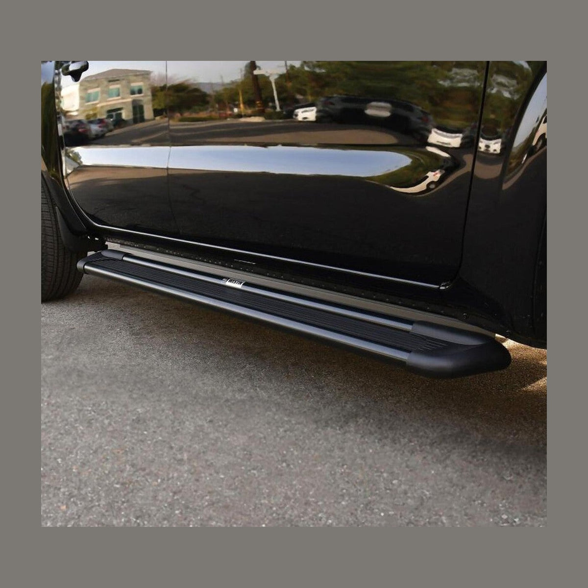 Westin Westin Sure-Grip Aluminum Running Boards 79 in - Black, installed