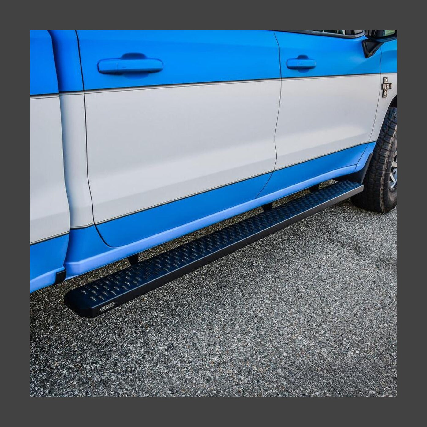 Westin Westin Grate Steps Running Boards 90 in - Textured Black, installed