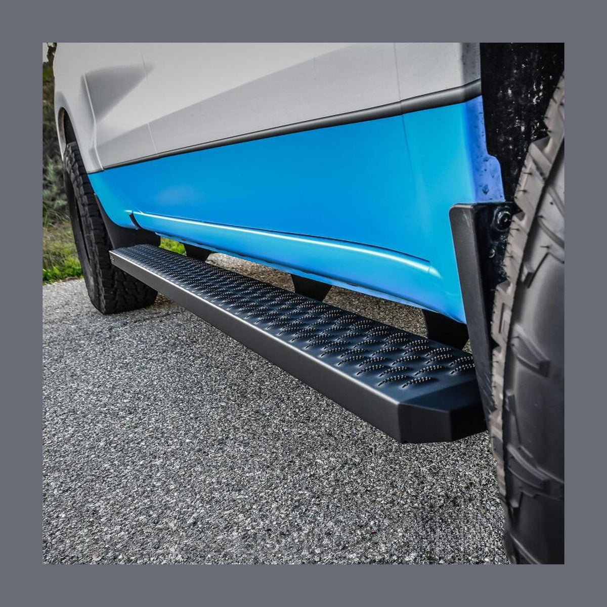 Westin Westin Grate Steps Running Boards 90 in - Textured Black, installed