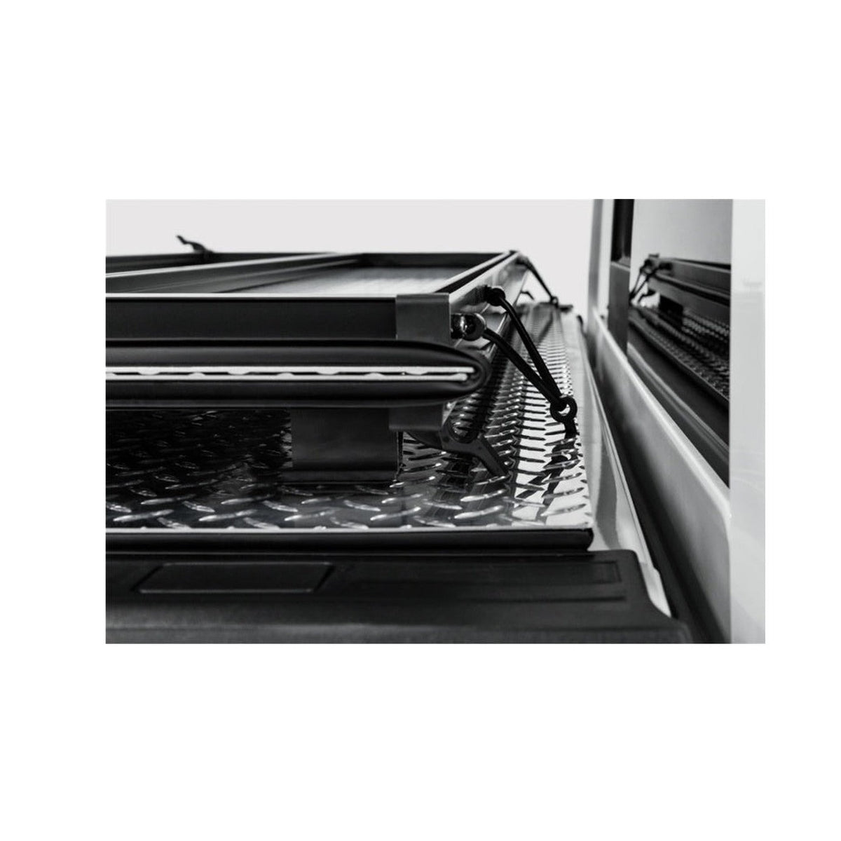Access Access LOMAX Tri-Fold Cover Black Urethane Finish 04+ Ford F-150 - 5ft 6in Bed, installed