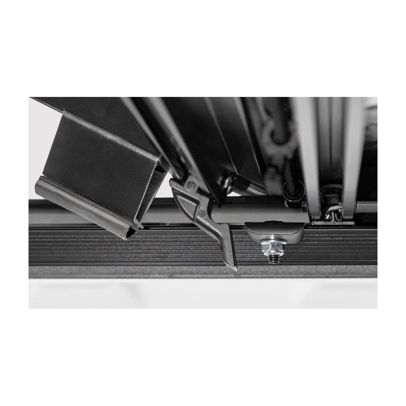 Access Access LOMAX Tri-Fold Cover 04-14 Ford F-150 5ft 6in Bed, installed