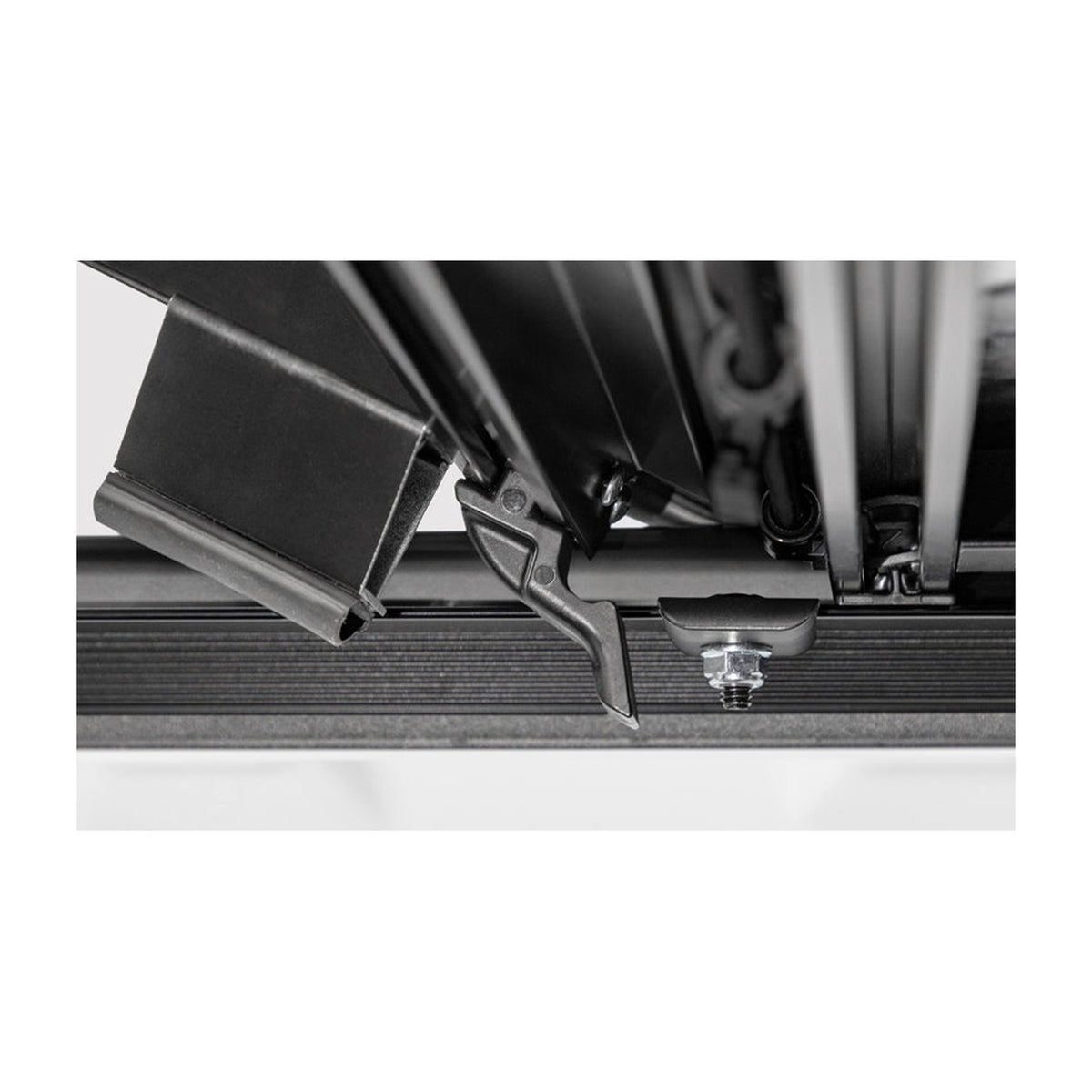 Access Access LOMAX Tri-Fold Cover 04-14 Ford F-150 5ft 6in Bed, installed
