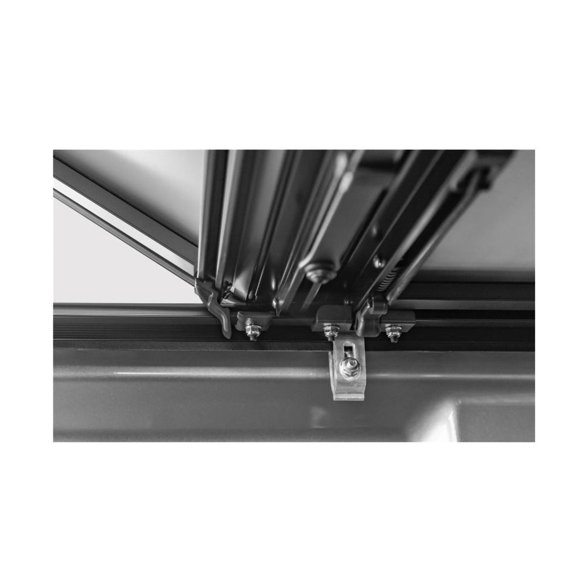 Access Access LOMAX Stance Hard Cover 04-20 Ford F-150 (Except 04 Heritage) 5ft 6in Box, installed