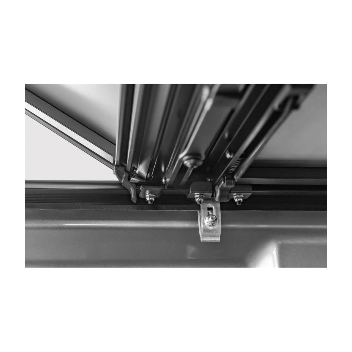 Access Access LOMAX Stance Hard Cover 04-20 Ford F-150 (Except 04 Heritage) 5ft 6in Box, installed