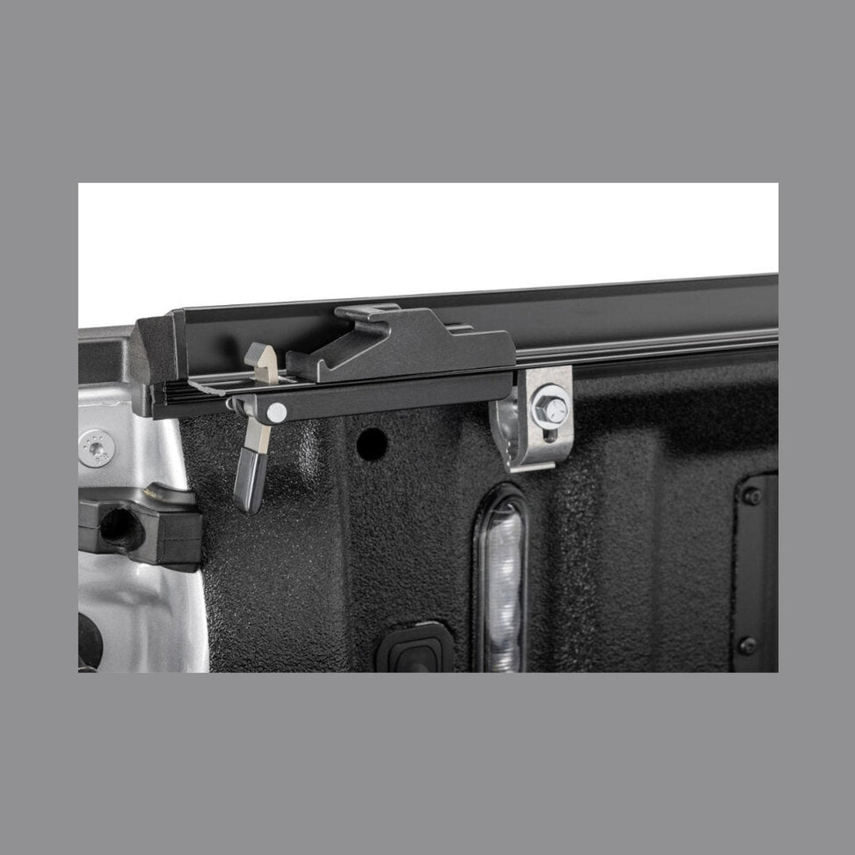 Truxedo Truxedo 15-21 Ford F-150 5ft 6in Pro X15 Bed Cover, installed