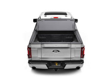 BAK 15-20 Ford F-150 5ft 7in Bed BAKFlip MX4 Matte Finish