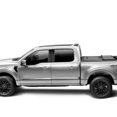 BAK 21-22 Ford F-150 (Incl. 2022 Lightning) BAKFlip G2 5.7ft Bed Cover