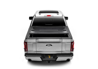 BAK 21-22 Ford F-150 (Incl. 2022 Lightning) BAKFlip G2 5.7ft Bed Cover