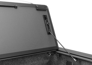 BAK 21-22 Ford F-150 (Incl. 2022 Lightning) BAKFlip MX4 5.7ft Bed Cover - Matte Finish