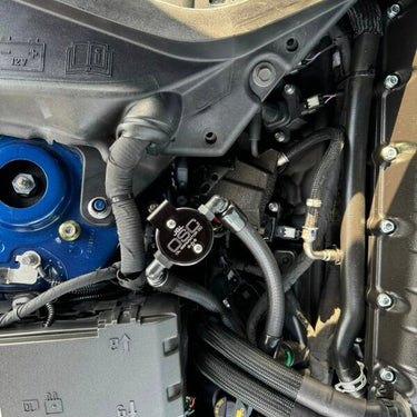 J&L 24-25 Ford Mustang GT w/ Whipple Supercharger Oil Separator 3.0 PCV Side - Black Anodized