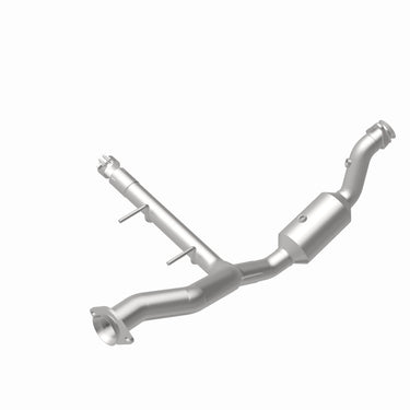 MagnaFlow 15-17 Ford F-150 XL V6 3.5L OEM Grade Direct Fit Catalytic Converter