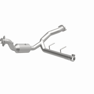 MagnaFlow 15-17 Ford F-150 XL V6 3.5L OEM Grade Direct Fit Catalytic Converter