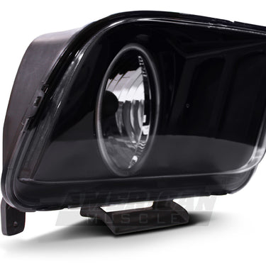 Raxiom 05-09 Ford Mustang GT V6 Axial Series CCFL Halo Projector Headlight- Blk Housing (Smkd Lens)